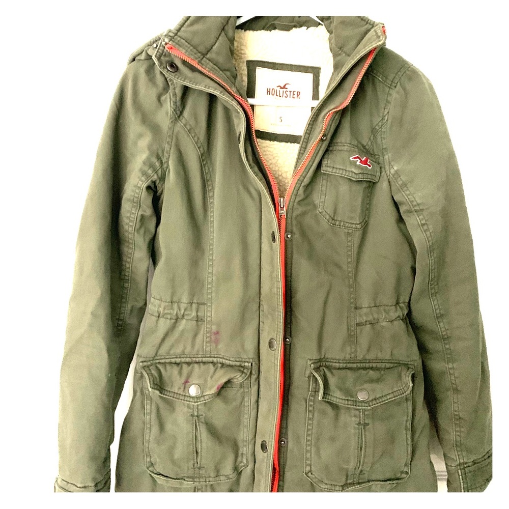 Size small dark green winter jacket